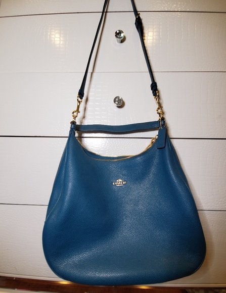 Coach Teal Shoulder Bag w. Strap - Picture 2 of 5